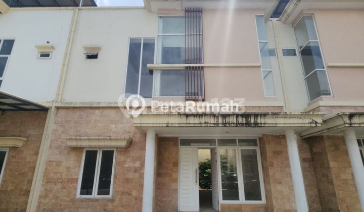 VILLA JALAN H ANIF KOMPLEK CEMARA KUTA DAERAH CEMARA 