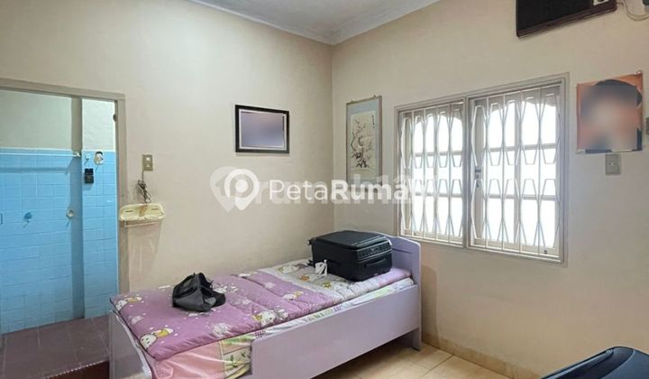 VILLA ON PEKANBARU STREET, MEDAN CITY AREA, NEAR WAHIDIN VILLA ON PEKANBARU STREET, MEDAN CITY AREA, NEAR WAHIDIN