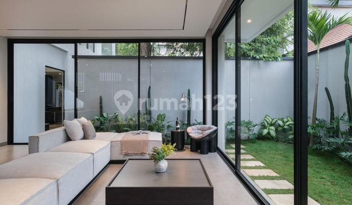 Dijual Luxury Villa 7br Dekat Pantai Sanur