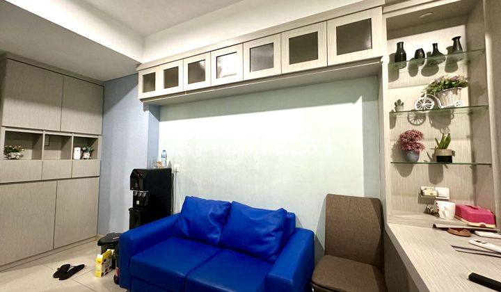 Apartemen 2BR View Swimming Pool 1