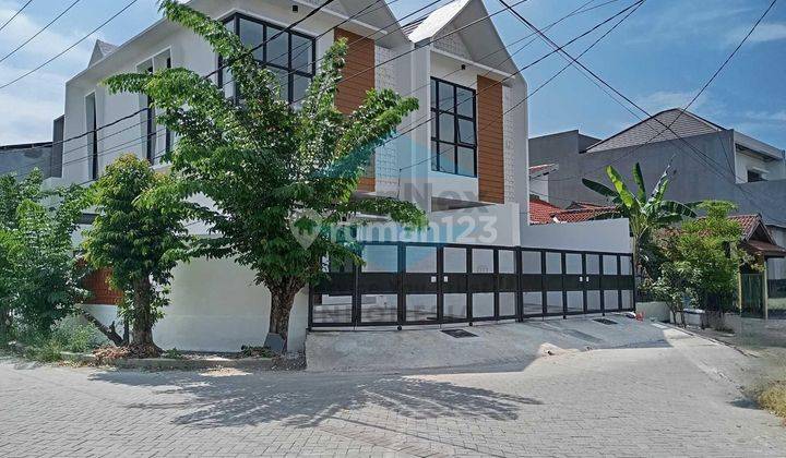 Rumah Hook Darmo Harapan Surabaya Gress Siap Huni 2