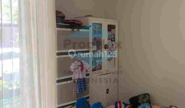 Jual Cepat Rumah Greenlake Surabaya Semi Furnished 2