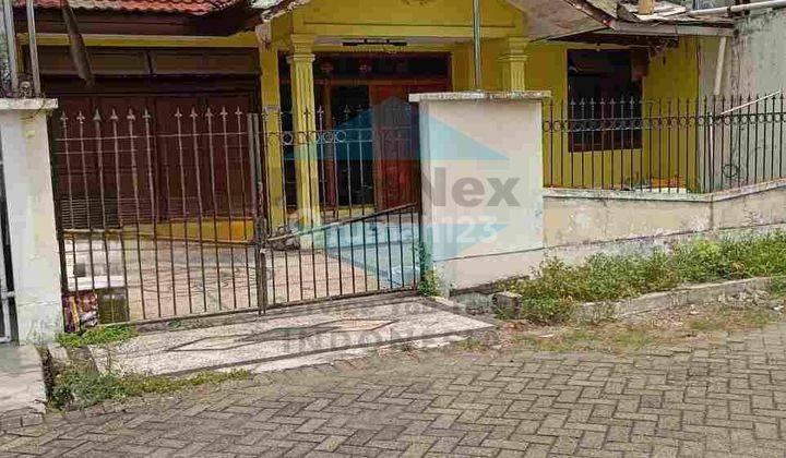 Rumah Darmo Satelit Surabaya Hitung Tanah Row Lebar 1