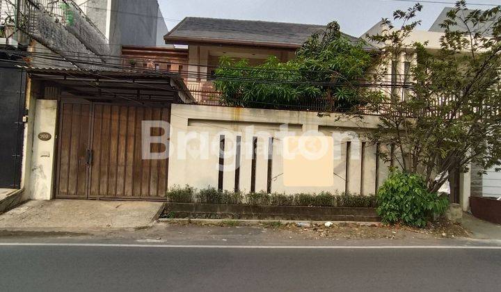 RUMAH TANJUNG DUREN 2 LANTAI, DIPINGGIR JALAN RAYA ROW 2MOBIL 1