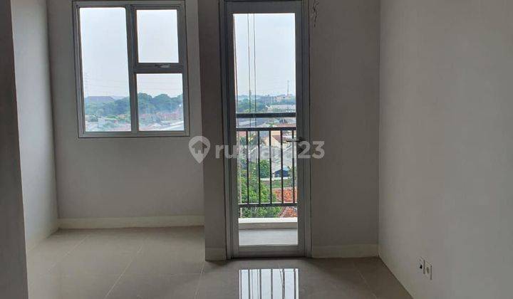 Apartemen Studio Tower Jade Unfurnished Transpark Juanda Bekasi 1