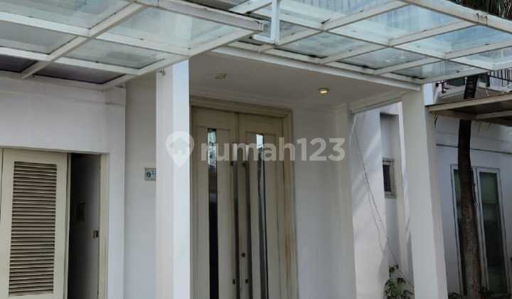 Dijual Rumah 2 Lantai Kebayoran Baru