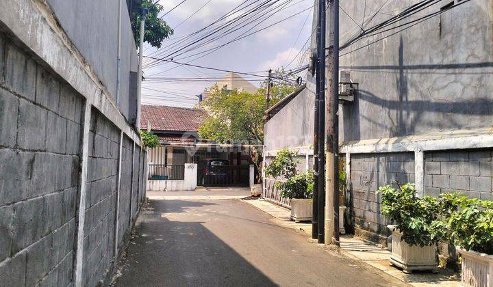 Dijual Rumah 2 Lt Jl Sasak Dua Kebon Jeruk 2