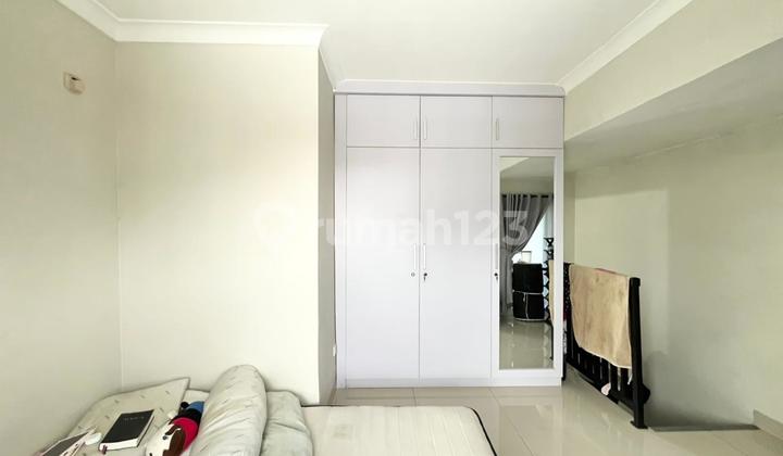 Rumah Spesial Hook Ngantong di Botanica Valley Serpong Rumah Spesial Hook Ngantong di Botanica Valley Serpong