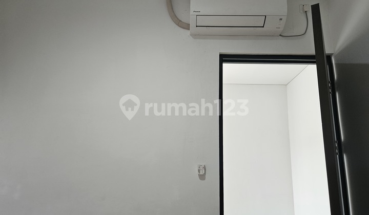 Rumah Siap Huni Lokasi Strategis Harga Terbaik di Metland Puri 2