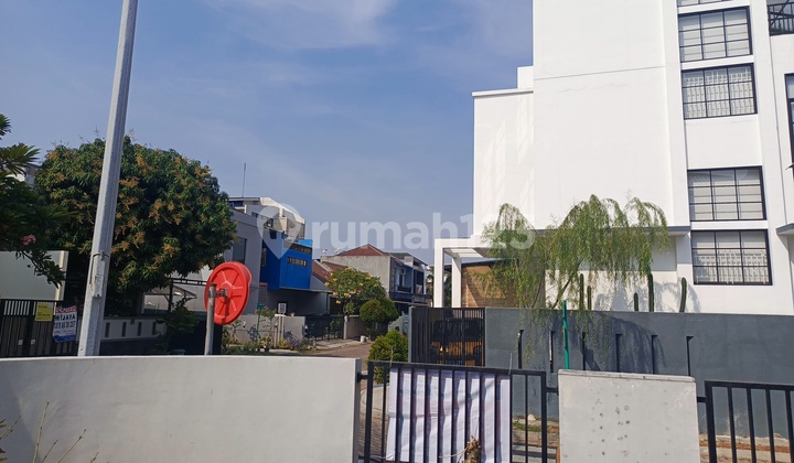 Rumah 2 Lantai Hoek Di Metland Puri Dekat Tol Cocok Bangun Baru 2