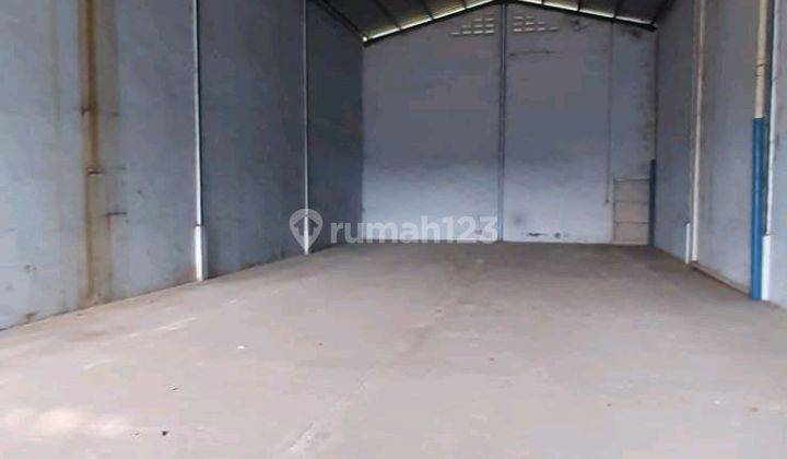 Gudang Banyak Peminat Kamal Bisnis Center Masuk Kontainer 40 Feet 2
