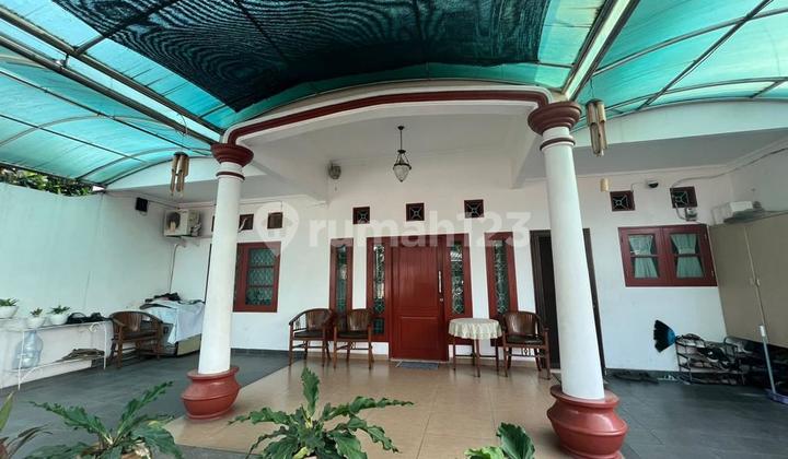 Rumah Mewah Hoek Di Puri Gardena Jakarta Barat Siap Huni Murah