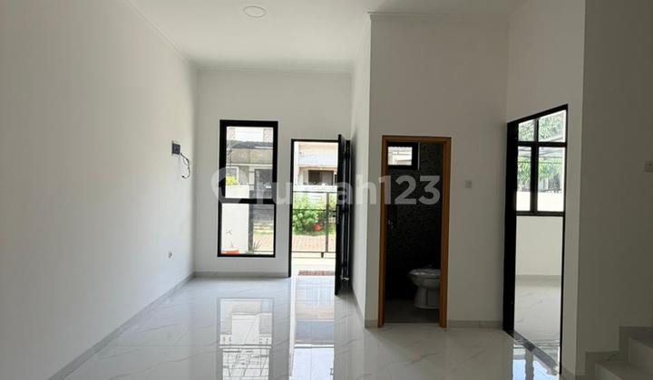 Rumah Bagus Strategis Dekat Akses Tol Di Metland Puri