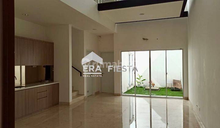 Cluster Riviera Metland Puri For Rent  2