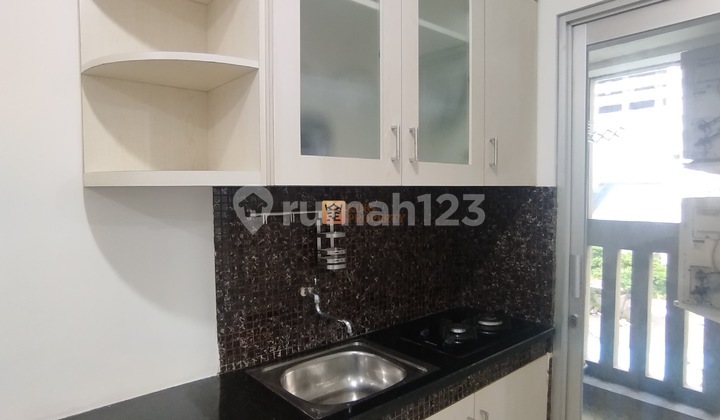 Siap Huni! 2br 38m² Full Furnish Minimalis View Pool Tower Depan Green Bay Pluit Greenbaydisewakan Apartemen Jakarta Green Bay Pluit Greenbaytower Depan Dan Strategis, Akses Drop Off Mudahdengan View Pool Lantai Rendah.kondisi Full Furnish Siap Huni, Rapi 2