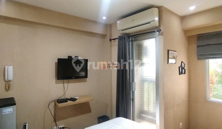 Practical & Comfortable Apartment! 21m2 Furnished Low-Floor Studio Green Bay Pluit Greenbay for Rent Apartments Green Bay Pluit Greenbay North Jakarta Low Floor with Beautiful Garden View, Cool Breeze. Across from Baywalk Mall. Fully Furnished in Minimalist Condition. 2