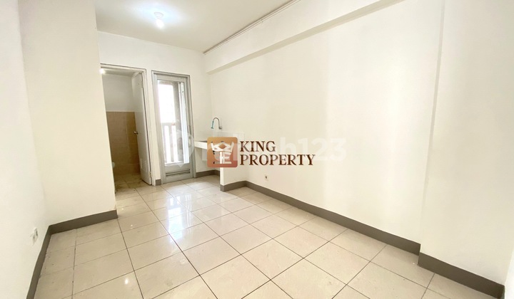 Near the Mall! For Rent 2br 35m² Ready to Live Affordable Price Green Bay PluitApartment for Rent Green Bay Pluit Greenbaytower Coastview, Near Baywalk Mall, Easy Parking Access.Facilities: Cable TV (total 64 Local and International Channels), 24-hour Security, Lobby.