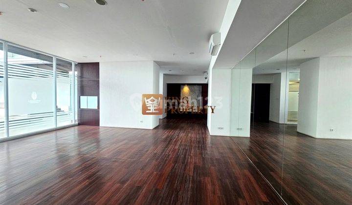 Disewakan 1 Bedroom Unfurnished Di Apartemen The Peak Royale Springhill Suites, Kemayoran, Jakarta Pusat. 1