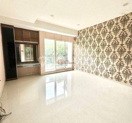 Dijual Rumah Puri Mansion Buckingham 3 Lantai Interior Kembangan Rumah 2