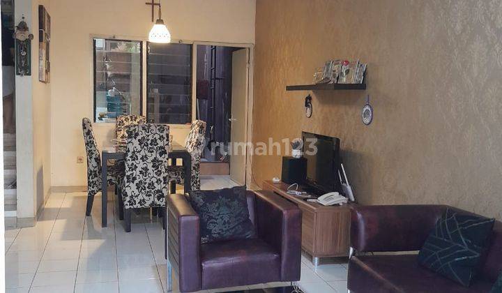 Rumah Bagus Furnished Siap Huni Di Metro Permata 1 Bebas Banjir 2