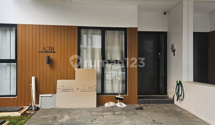 Rumah Diap Huni Di Northband Metland Cyber Puri