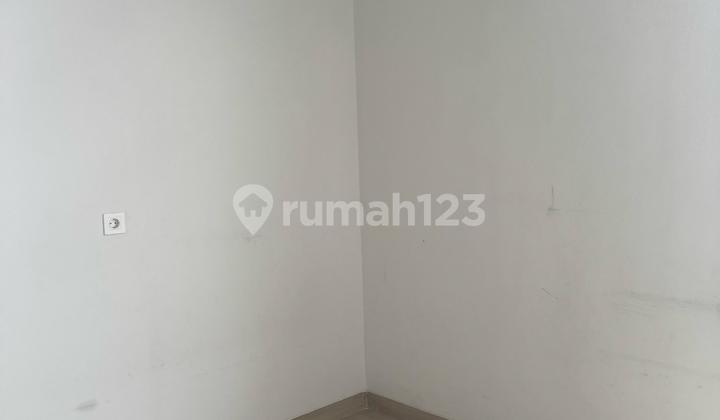 Aether House Ready to Live In, Located in a Good, Green, and Quiet Area 2