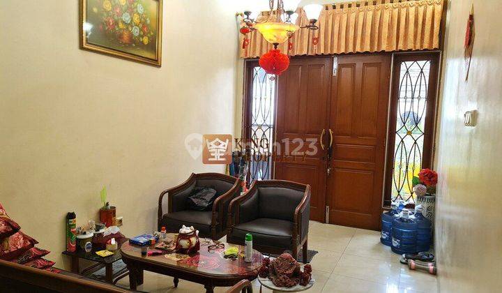 Dijual Rumah Mewah 2Lantai Lokasi Komplek Mewah Tanjung Duren Utara, Jakarta Barat, Jalan Manggis I.
Posisi Rumah disimpang hadap timur matahari pagi
Akses 2 Mobil 2 Arah 1