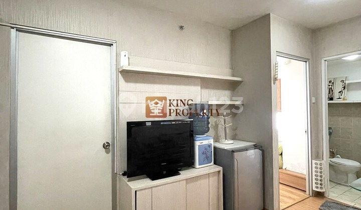 For Quick Sale: Green Bay Pluit Greenbay Coastview Apartment, North Jakarta. Tower location just 5 minutes to Baywalk Mall.