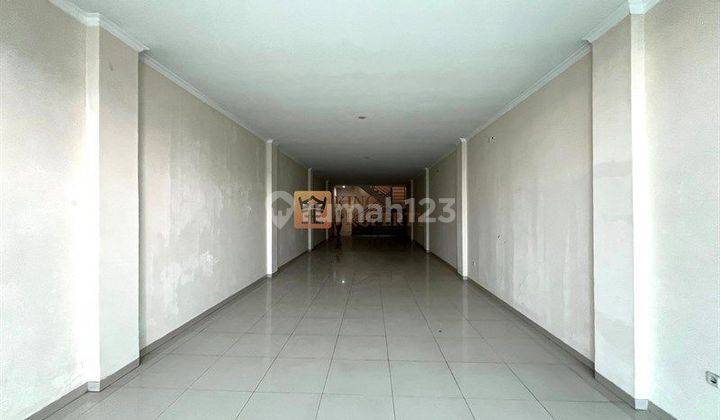 Dijual Ruko Muara Karang 4,5 Lantai, Lokasi Strategis di Penjaringan, Pluit, Jakarta Utara.
 2