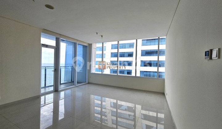 Disewakan Cepat 3 Bedroom Apartemen Regatta (Unfurnish, Bagus, Sea View), Penjaringan, Jakarta Utara. 2