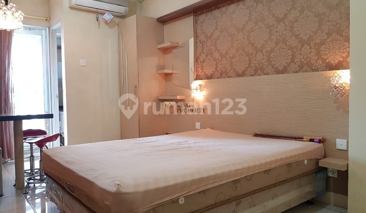 For Sale Cheap Apartment Green Bay Pluit Greenbay, located at Tower Coastview, front and strategic, easy drop-off access. Suitable for investment, available for yearly or monthly rent.