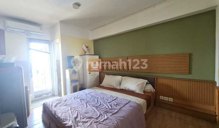 For Sale Furnished Studio Ready to Live In Green Bay Pluit 2