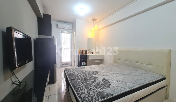 Unit Baru dan Siap Huni Disewa Studio 21M² Full Furnished, View Pool Favorit Apartemen Green Bay Pluit Greenbay
