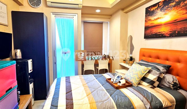 Front Tower Bonus Fully Furnished Ready to Occupy/Invest For Sale Studio Green Bay Pluit 2