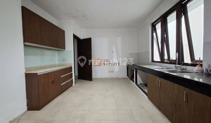 foto lainnya town house sringhill golf residence