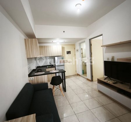 Dijual Cepat Apartemen 2Br Midtown Residence Serpong, 5 Menit ke Summarecon Mall Serpong, Fasilitas Swimming Pool, Jacuzzi, Gym, Jogging Track, Multipurpose Room, Function Hall, Taman, Children Playground, Security 24 Jam