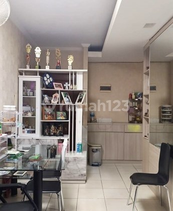 Modern Contemporary Minimalist Mediterranean 3BR Apartment at Grand Palace near JIExpo Kemayoran, 24-Hour Security Facilities, Swimming Pool, Jogging Track, Gym, Tennis Court, Basketball Court, Children's Play Area, Garden 2