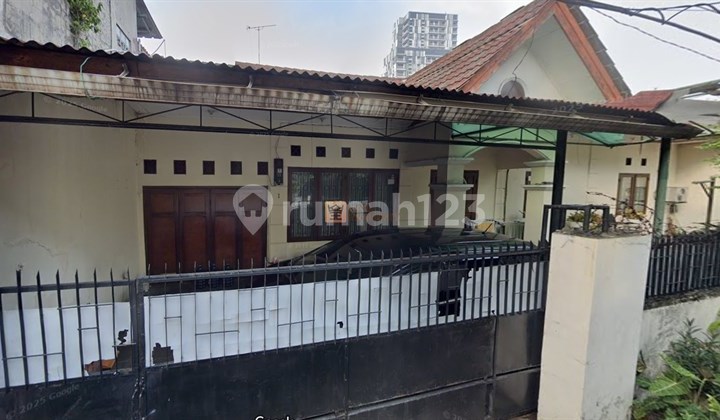 Rumah Eksklusif Kemang, Dekat Australian Independent School,  Lippo Mall Kemang, RS Siloam TB Simatupang, Selangkah ke AIS, NZ School, HighScope 