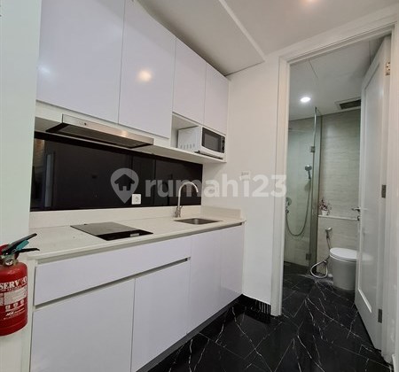 Upgrade Gaya Hidup dengan Tinggal di Apartemen Mewah, 1Br Taman Anggrek Residences, Tanjung Duren, Siap Huni, Dekat Mall Taman Anggrek. 2