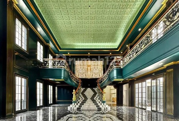 Dijual Rumah 3 Lantai Bergaya Eropa Classic dengan Private Lift dan Kolam Renang, Dekat Rspi & Pim, Pasar Pondok Indah, MRT Lebak Bulus & MRT Fatmawati, , Pondok Indah, Jakarta Selatan 2