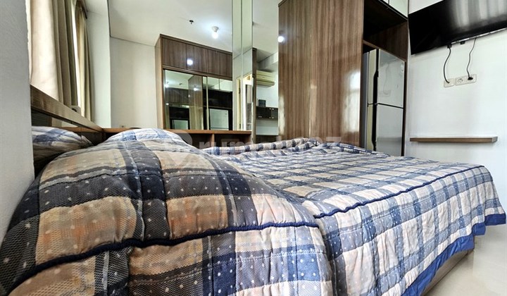 Fasilitas Kolam Renang, Lapangan Basket, Gym, Billiard, Sky Garden, Disewakan Studio Furnished Interior Bagus, Selangkah ke Mall Kampus dan Office Tower Tanjung Duren Jakarta Barat 2