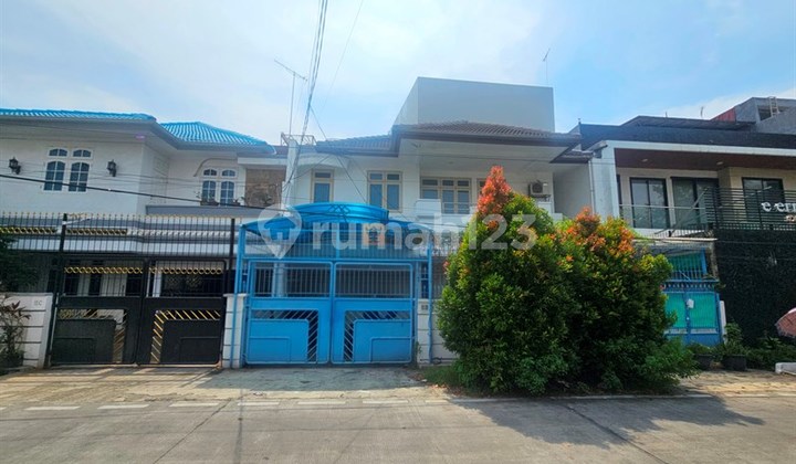 Strategis Dekat ke Pasar Baru, Mangga Dua, Ancol & Kemayoran, Disewakan Rumah Kartini 330m2 Nyaman Siap Huni. Strategis Dekat ke Pasar Baru, Mangga Dua, Ancol & Kemayoran, Disewakan Rumah Kartini 330m2 Nyaman Siap Huni.