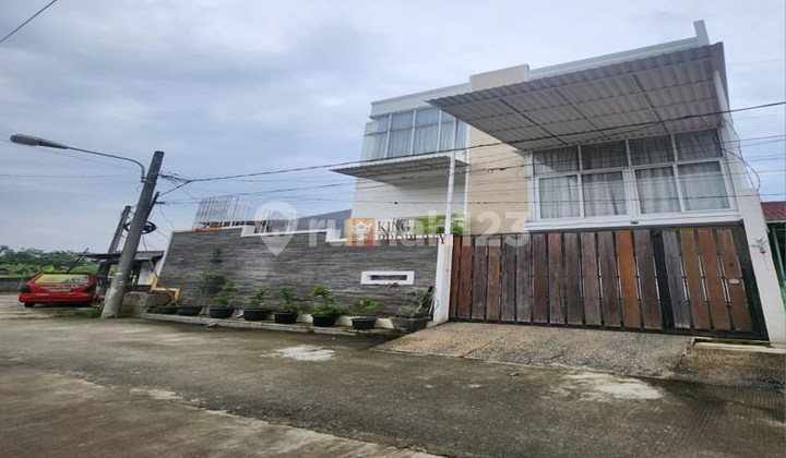 Akses Langsung ke Tol Dalam Kota - JORR - Bandara Soetta, Dijual Rumah Taman Kencana Full Furnish, Dekat ke Green Sedayu & Sekolah Mulia Kencana, Dekat RS Grand Family, Rumah Sakit Hermina Daan Mogot, Pasar Jaya Cengkareng, Pasar Ganefo.