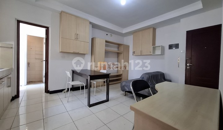 Across from Pullman Hotel & Tribecca Park Cp, For Rent 2 Bedroom Mediterania Garden Residence 2 Tanjung Duren - Fully Furnished Ready to Live In, Facilities Include Basketball Court, Tennis Court, Gym, Olympic Pool. Across from Pullman Hotel & Tribecca Park Cp, For Rent 2 Bedroom Mediterania Garden Residence 2 Tanjung Duren - Fully Furnished Ready to Live In, Facilities Include Basketball Court, Tennis Court, Gym, Olympic Pool.