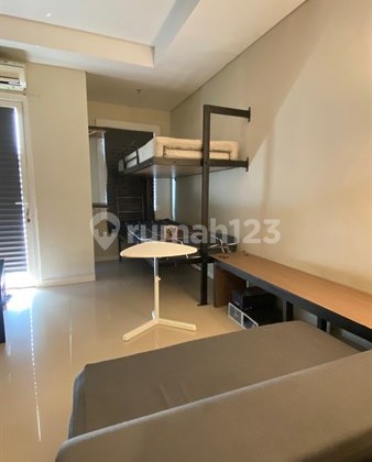 Selangkah ke Metro TV, Jual BU Studio TERMURAH di Metro Park Furnished Modern Industrial Minimalist- Dekat JECC & Toll JORR, Fasilitas Kolam Renang, GYM, ATM Center, Shophouse, Minimarket. 2