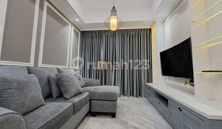 Best Luxury Furnished Investment! 2BR Condominium for Sale at Taman Anggrek Residence Connected to Taman Anggrek Mall, Near Central Park & Neo Soho. 2