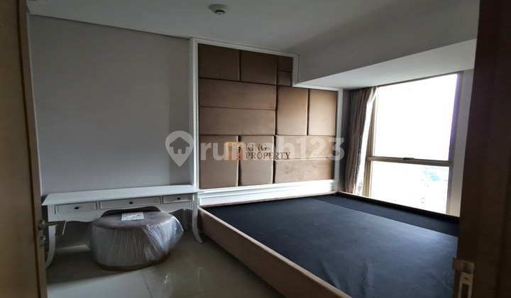 Tower Favorite! For Sale 1Br Taman Anggrek Residence Furnished, East-Facing City View, Facilities Include Swimming Pool, Kids Playgrounds, Club House, Spa, Fitness Center. 2