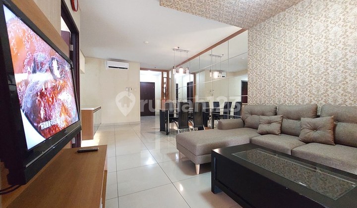 Diatas Mall CP & Jalan kaki ke APL Tower, Disewakan 3BR Central Park Residence Fully Furnished Minimalis Rapi, Fasilitas Gym, Infinity Pool, ATM Center 2