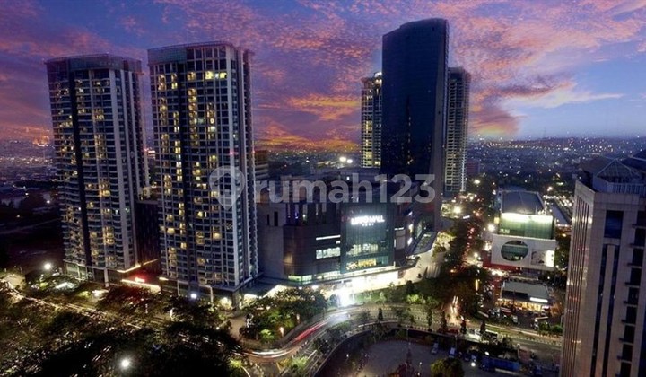 Connected Directly to Lippo Mall Puri, For Sale 4BR St. Moritz Lux Furnished Apartment, Facilities include swimming pool, Jacuzzi, sauna, fitness center, yoga room, jogging track, tennis & basketball court, sky garden, BBQ area, playground, private lobby, lounge Connected Directly to Lippo Mall Puri, For Sale 4BR St. Moritz Lux Furnished Apartment, Facilities include swimming pool, Jacuzzi, sauna, fitness center, yoga room, jogging track, tennis & basketball court, sky garden, BBQ area, playground, private lobby, lounge