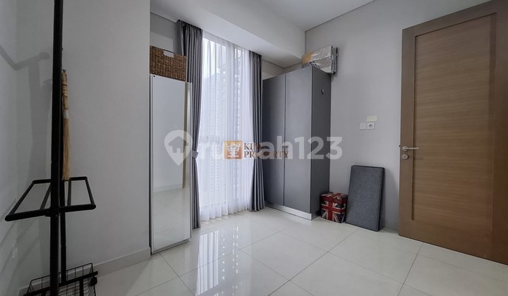 Sewa 2Br 44M2 Taman Anggrek Residence Semi Furnish, Pool View, Dekat Apl Tower, Slipi & Citraland, Tanjung Duren, Jakarta Barat 2